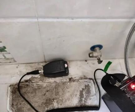汉川屋顶漏水维修公司分享下卫生间漏水的危害及解决方法